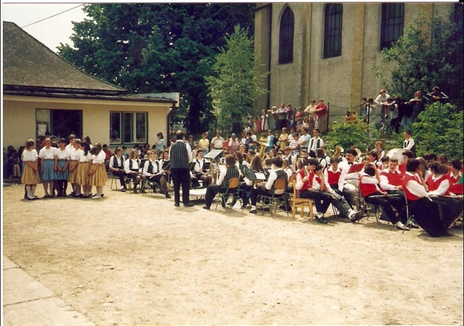 1992 – Mako Velence - 3