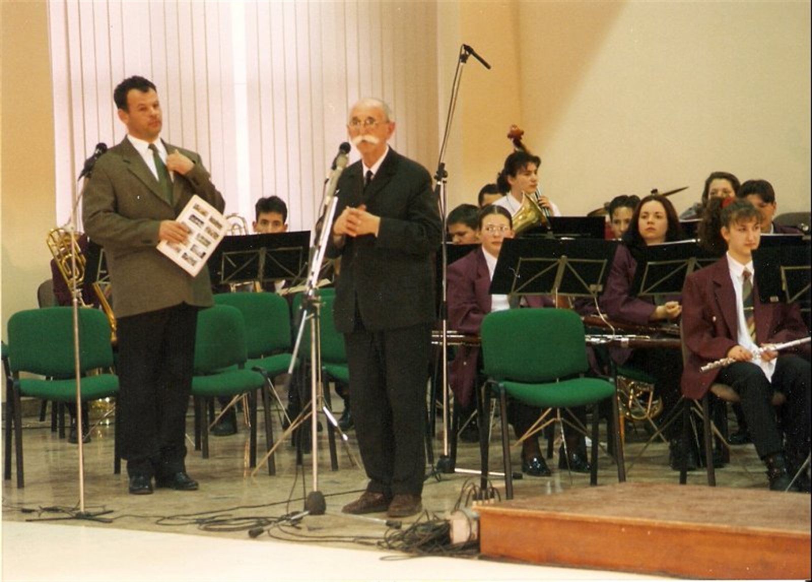 1996 – 25 Eves A Szif - 5