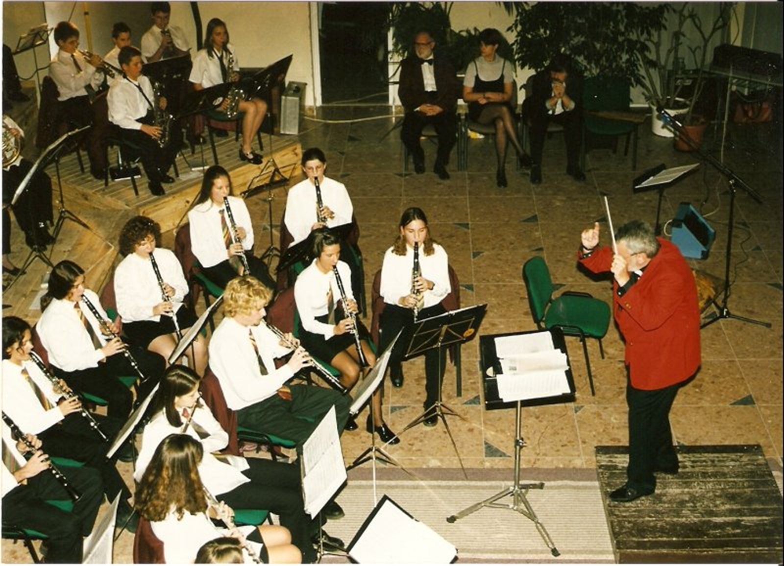 1996 – 25 Eves A Szif - 26