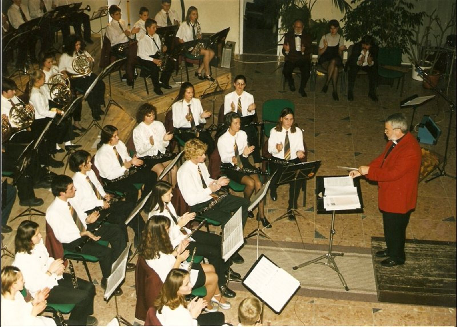 1996 – 25 Eves A Szif - 30