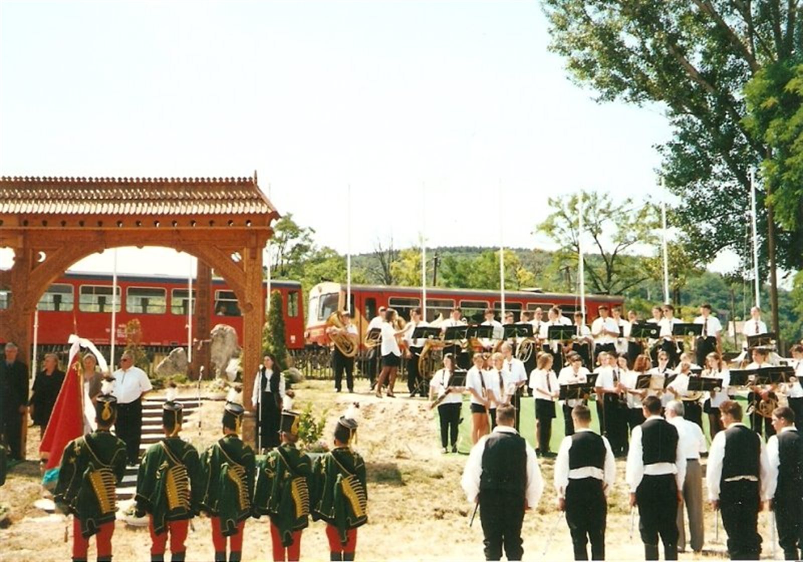 2000 – Hidvero - 4